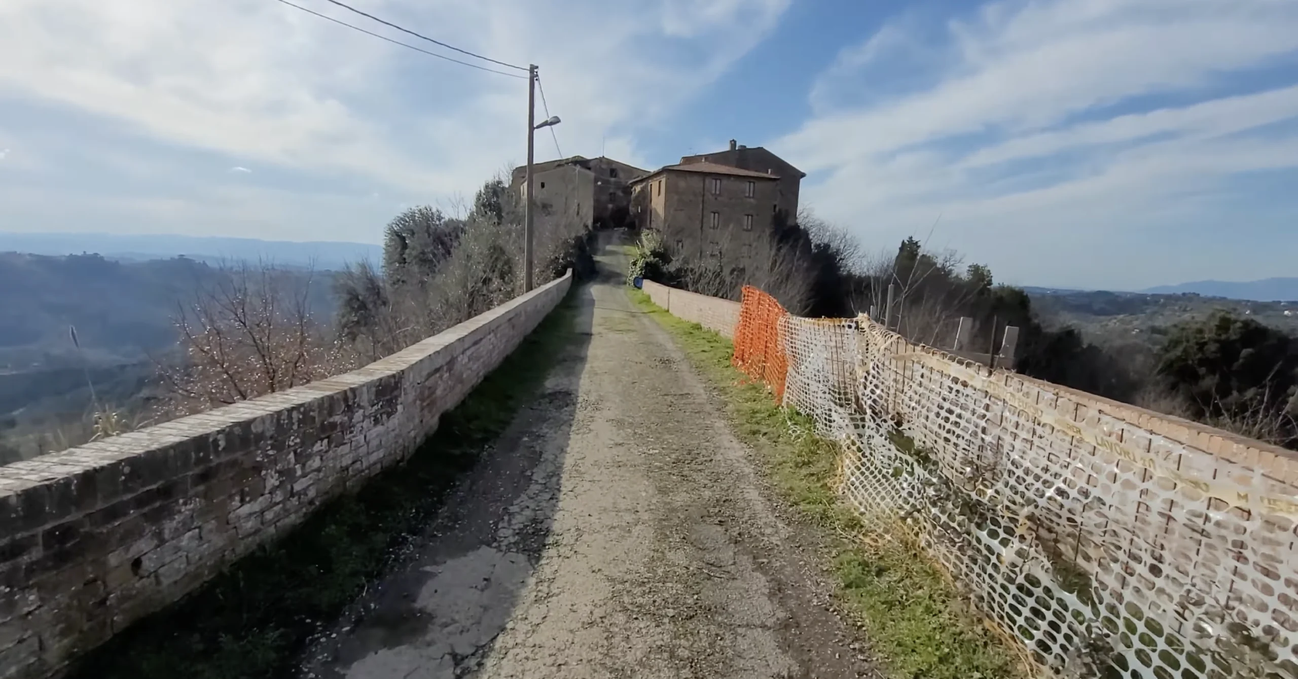 Toiano di Palaia toscana borgo abbandonato